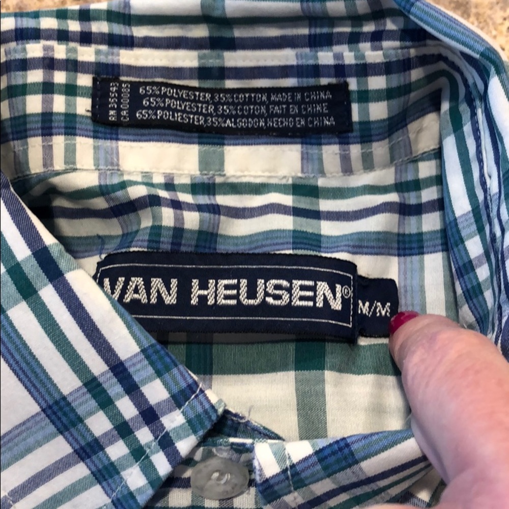 2 Men’s Medium Short Sleeve Button Down Shirts - Picture 4 of 10